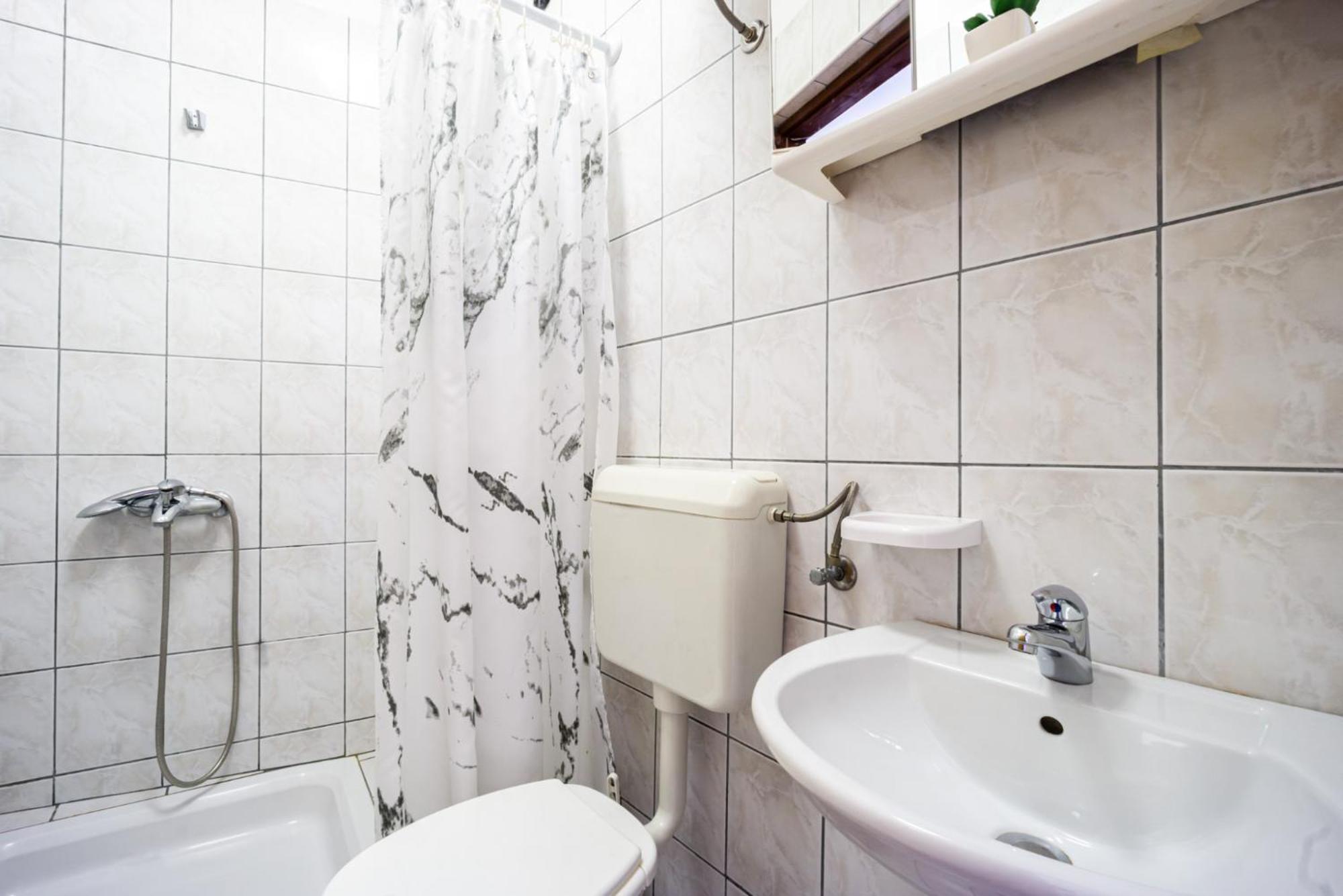 Apartment And Room Bacic Metajna Quarto foto